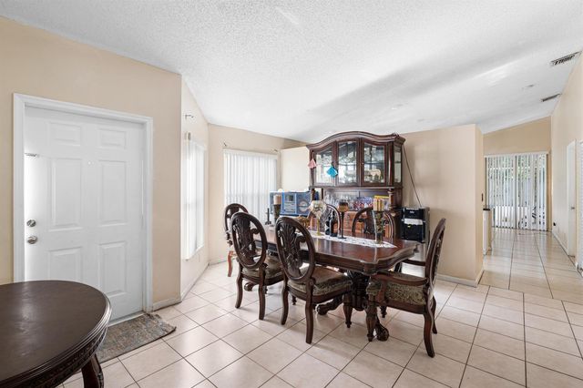 6179 Savannah Way, Lake Worth, FL 33463