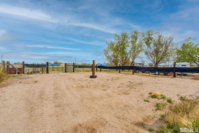 6811 Reno Highway, Fallon, NV 89406