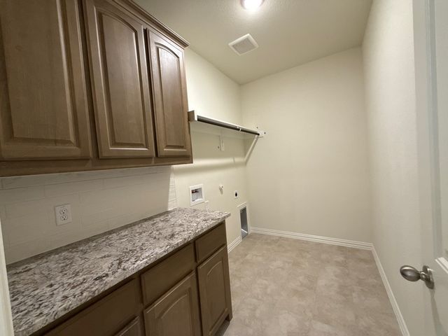 1124 Trinity Drive, Springtown, TX 76082