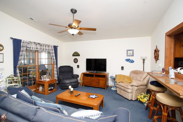 1606 Hillside Dr. S, North Myrtle Beach, SC 29582