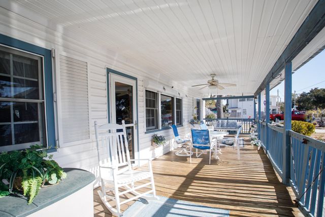 1606 Hillside Dr. S, North Myrtle Beach, SC 29582