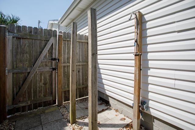 1606 Hillside Dr. S, North Myrtle Beach, SC 29582