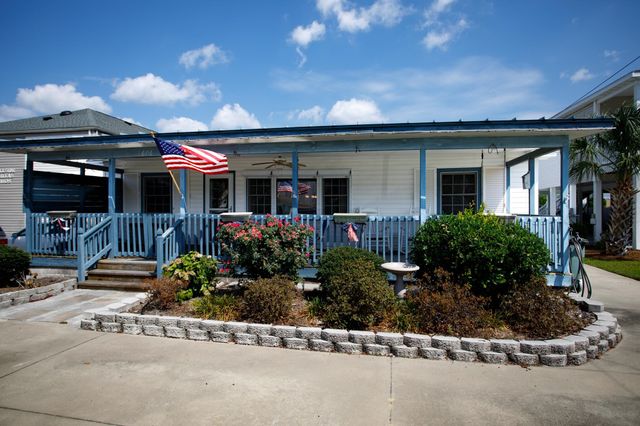1606 Hillside Dr. S, North Myrtle Beach, SC 29582