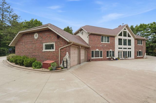 2337 Pokeberry Lane, Lampe, MO 65681