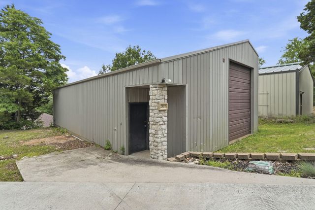 2337 Pokeberry Lane, Lampe, MO 65681