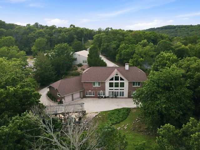 2337 Pokeberry Lane, Lampe, MO 65681