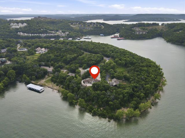 2337 Pokeberry Lane, Lampe, MO 65681