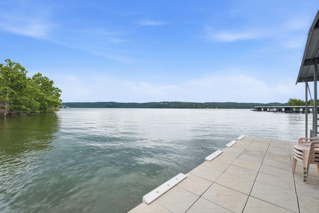 2337 Pokeberry Lane, Lampe, MO 65681