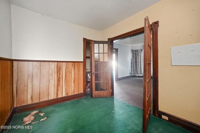 461 W Tiffin Street, Fostoria, OH 44830