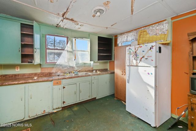 461 W Tiffin Street, Fostoria, OH 44830