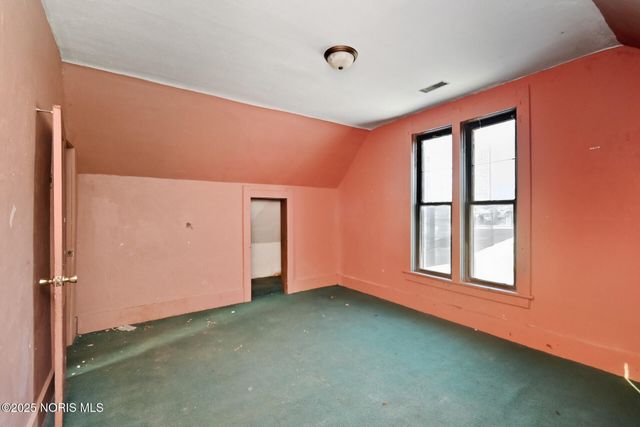 461 W Tiffin Street, Fostoria, OH 44830