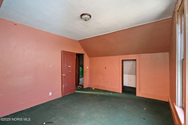 461 W Tiffin Street, Fostoria, OH 44830