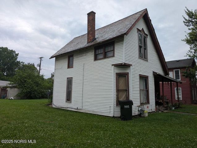 461 W Tiffin Street, Fostoria, OH 44830