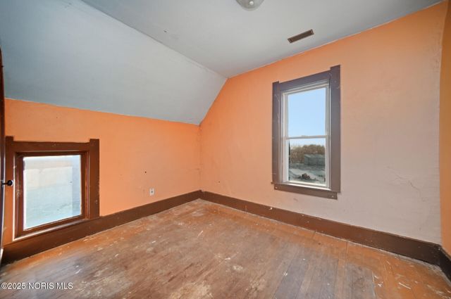 461 W Tiffin Street, Fostoria, OH 44830