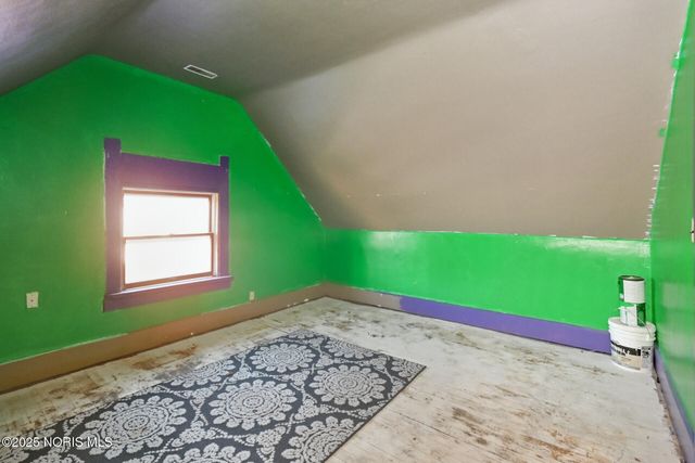 461 W Tiffin Street, Fostoria, OH 44830