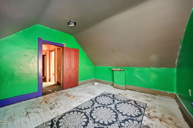 461 W Tiffin Street, Fostoria, OH 44830