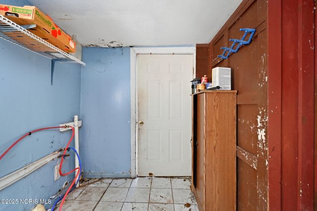 461 W Tiffin Street, Fostoria, OH 44830