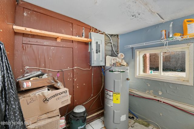 461 W Tiffin Street, Fostoria, OH 44830