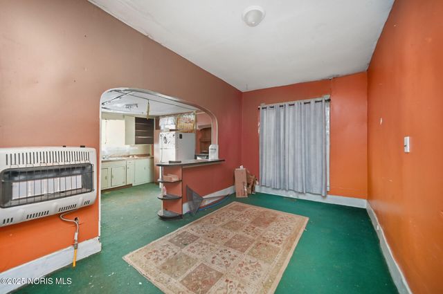 461 W Tiffin Street, Fostoria, OH 44830