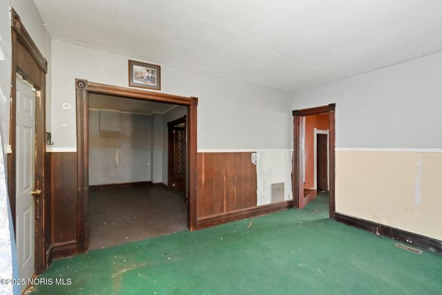 461 W Tiffin Street, Fostoria, OH 44830