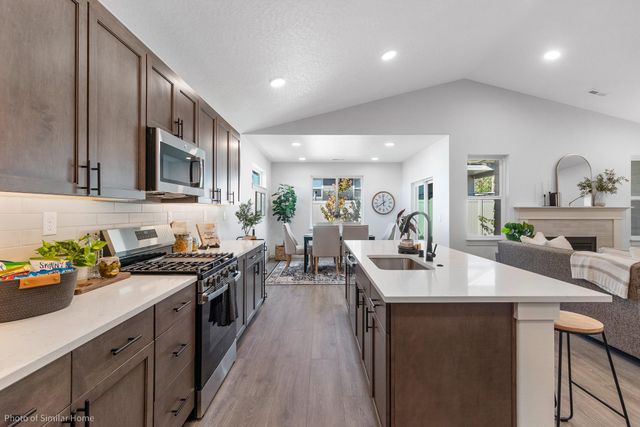 1568 W 67th Ave, Spokane, WA 99224