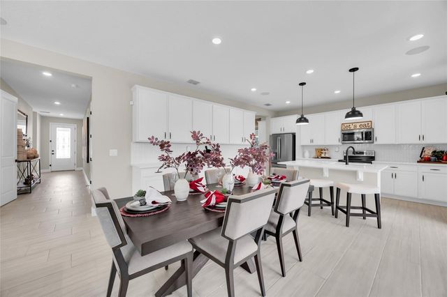 10484 SPRING LAKE DRIVE, Clermont, FL 34711