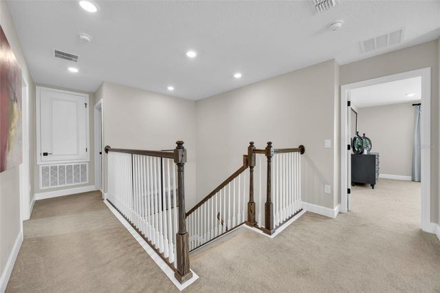 10484 SPRING LAKE DRIVE, Clermont, FL 34711