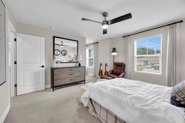 10484 SPRING LAKE DRIVE, Clermont, FL 34711