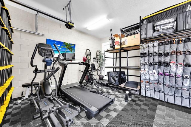10484 SPRING LAKE DRIVE, Clermont, FL 34711
