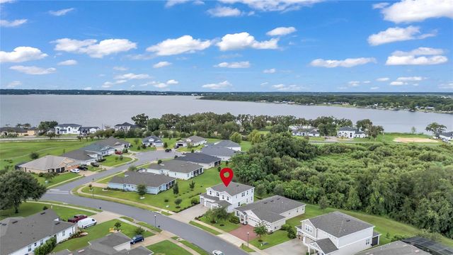 10484 SPRING LAKE DRIVE, Clermont, FL 34711