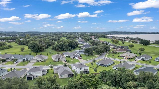 10484 SPRING LAKE DRIVE, Clermont, FL 34711