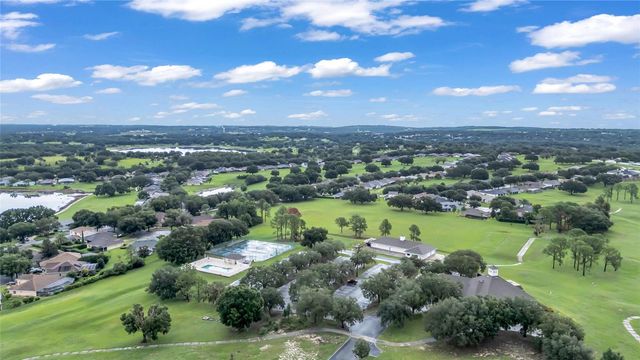 10484 SPRING LAKE DRIVE, Clermont, FL 34711