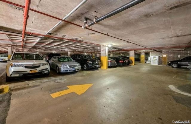 150-38 Union Turnpike 10L, Kew Garden Hills, NY 11367