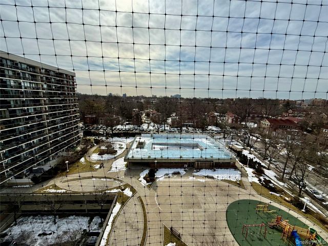 150-38 Union Turnpike 10L, Kew Garden Hills, NY 11367