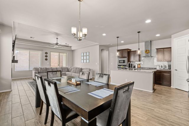 4288 CROWNED EAGLE Loop NE, Rio Rancho, NM 87144