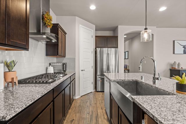 4288 CROWNED EAGLE Loop NE, Rio Rancho, NM 87144