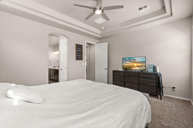 4288 CROWNED EAGLE Loop NE, Rio Rancho, NM 87144