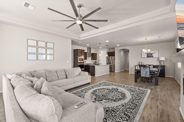 4288 CROWNED EAGLE Loop NE, Rio Rancho, NM 87144