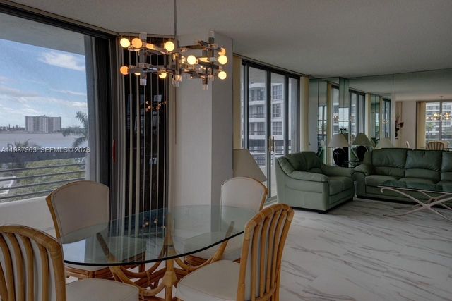 3600 Mystic Pointe Dr 613, Aventura, FL 33180