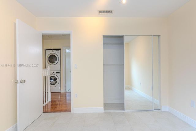 5698 W 25th Ct 5698, Hialeah, FL 33016