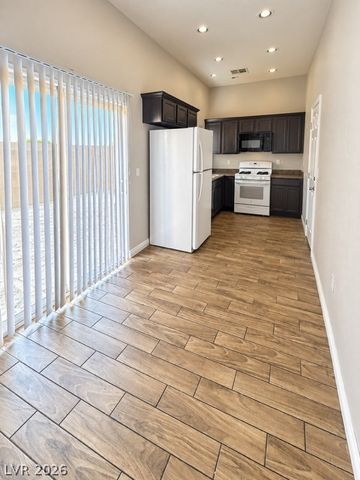 4110 Ivy Russell Way, Las Vegas, NV 89115