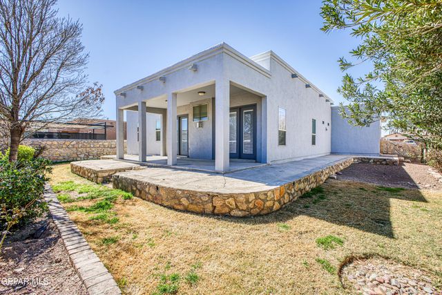 5724 Valley Maple Drive, El Paso, TX 79932