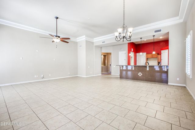 5724 Valley Maple Drive, El Paso, TX 79932