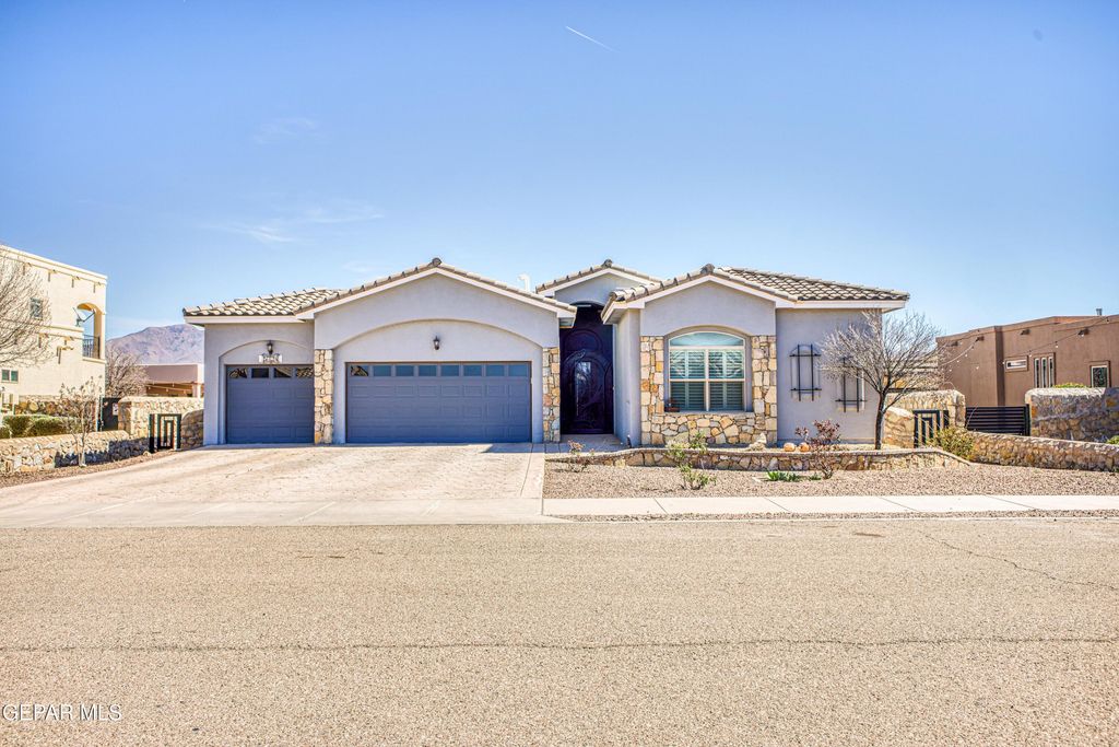5724 Valley Maple Drive, El Paso, TX 79932