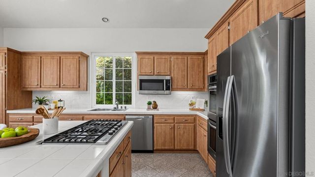 1783 Medinah, San Marcos, CA 92069