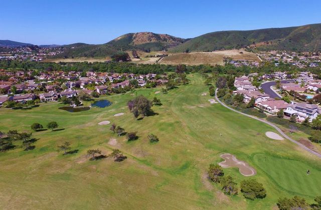 1783 Medinah, San Marcos, CA 92069