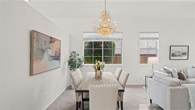 1783 Medinah, San Marcos, CA 92069