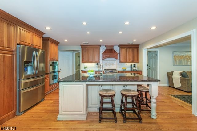 57 Bullion Rd, Bernards Twp., NJ 07920
