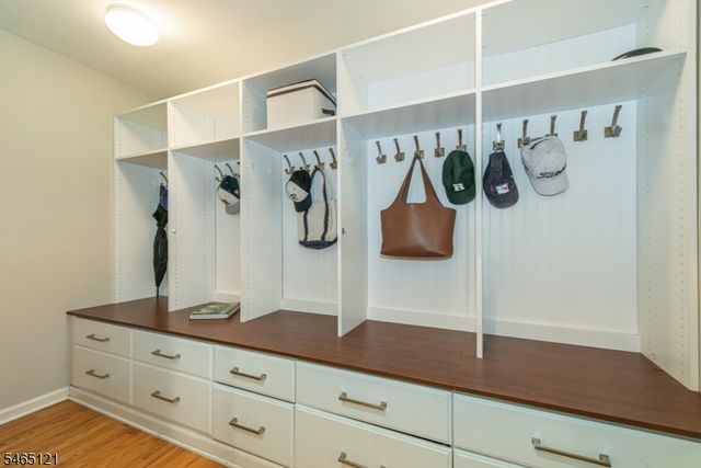 57 Bullion Rd, Bernards Twp., NJ 07920