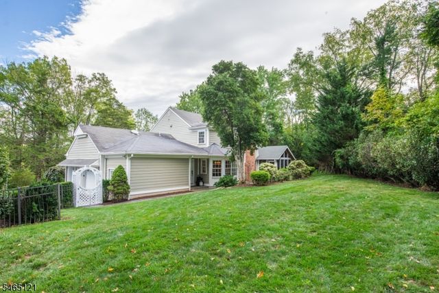 57 Bullion Rd, Bernards Twp., NJ 07920